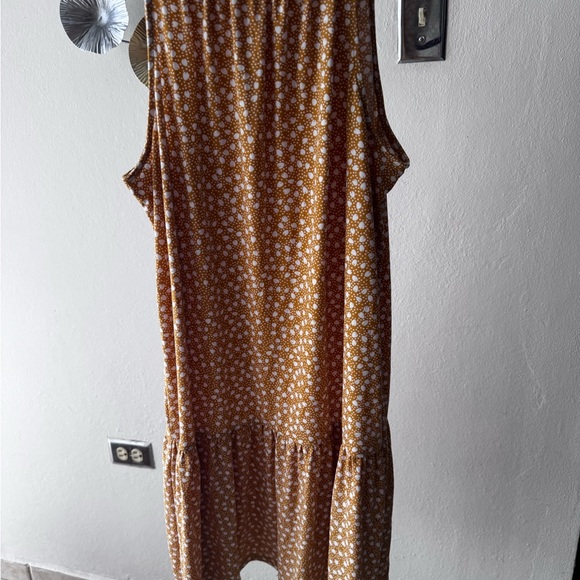 Banana Republic Mustard and White Skirt - Picture 3 of 3